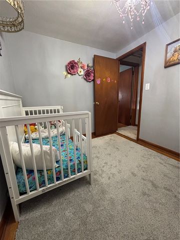 546 Millers Ln, Plum Boro, PA 15239