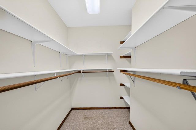 8199 N Riley Road, Verona, WI 53593