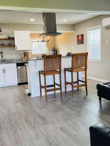 640 Santa Ana Ave, Sacramento, CA 95838