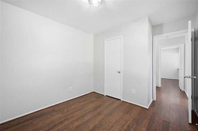 2034 Greenwest Drive, Missouri City, TX 77489