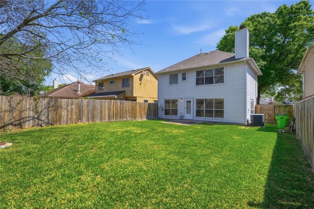 2034 Greenwest Drive, Missouri City, TX 77489