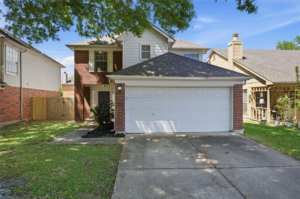 2034 Greenwest Drive, Missouri City, TX 77489