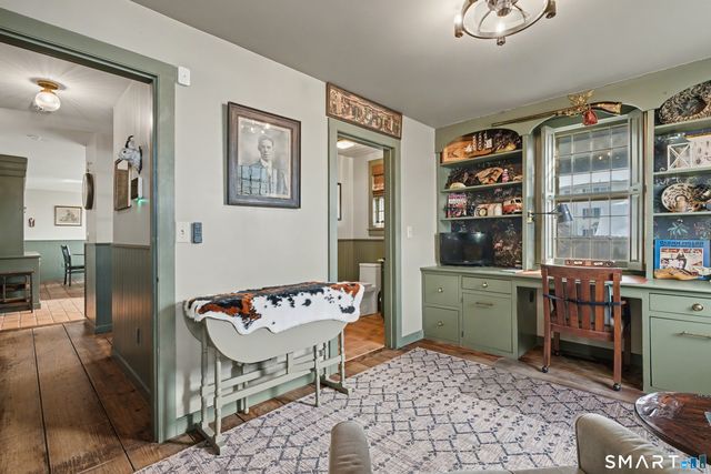 11 Smith Avenue, East Lyme, CT 06357