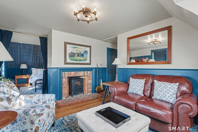 11 Smith Avenue, East Lyme, CT 06357