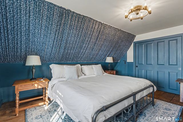 11 Smith Avenue, East Lyme, CT 06357