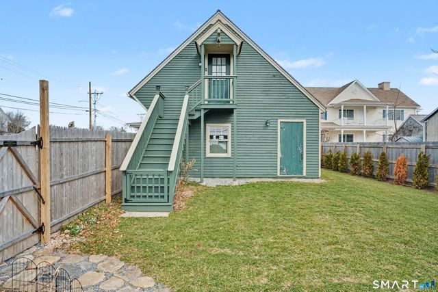 11 Smith Avenue, East Lyme, CT 06357