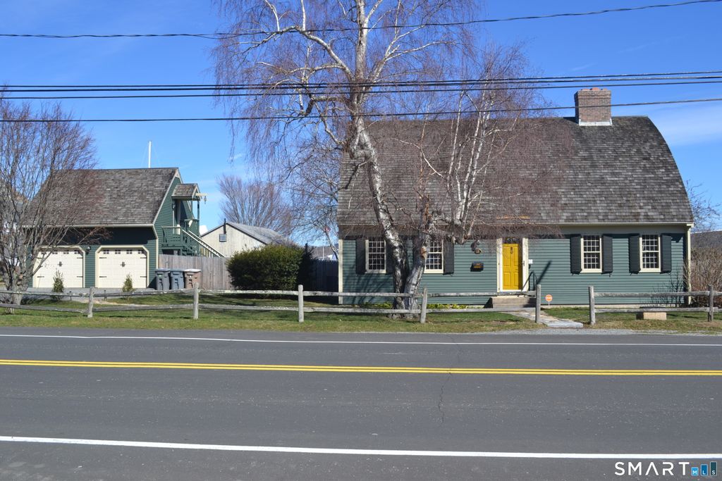 11 Smith Avenue, East Lyme, CT 06357