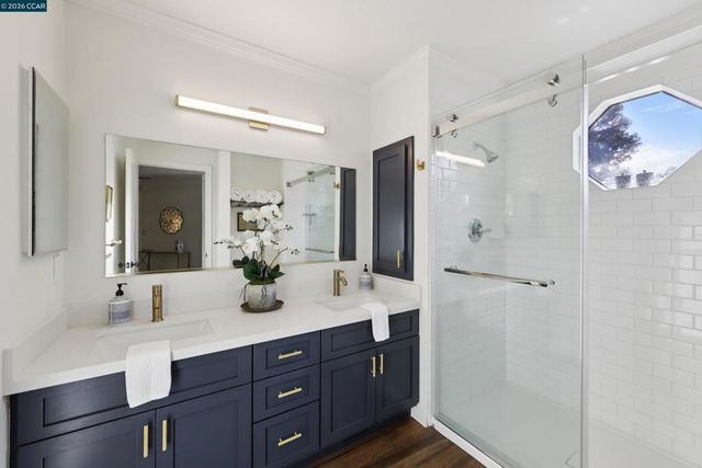 1164 Tiffany Ln, Pleasanton, CA 94566