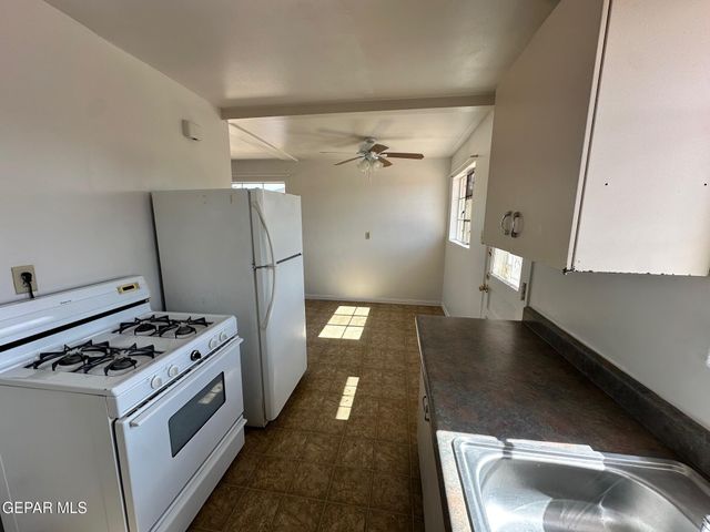 5036 LOUIS Drive, El Paso, TX 79904