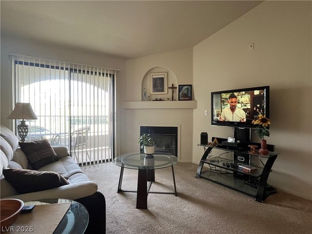 950 Seven Hills Drive 2425, Henderson, NV 89052