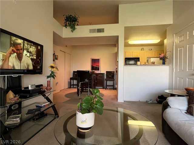 950 Seven Hills Drive 2425, Henderson, NV 89052