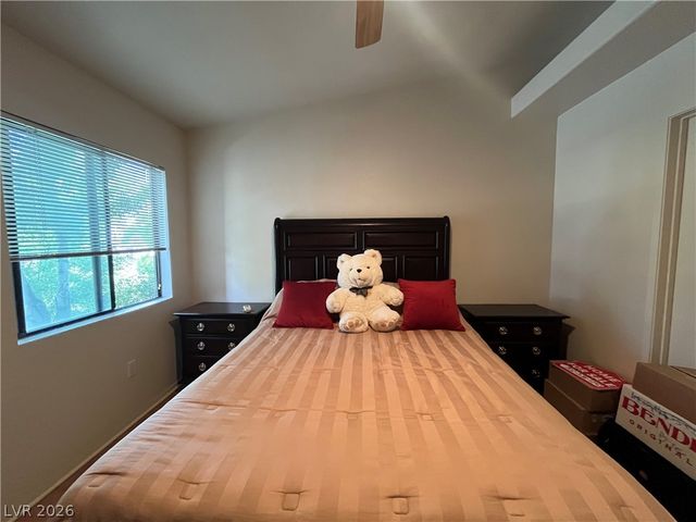 950 Seven Hills Drive 2425, Henderson, NV 89052
