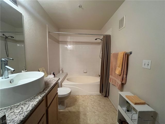 950 Seven Hills Drive 2425, Henderson, NV 89052