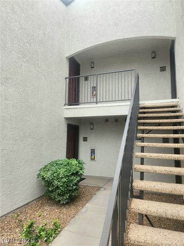 950 Seven Hills Drive 2425, Henderson, NV 89052