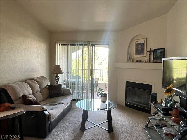 950 Seven Hills Drive 2425, Henderson, NV 89052