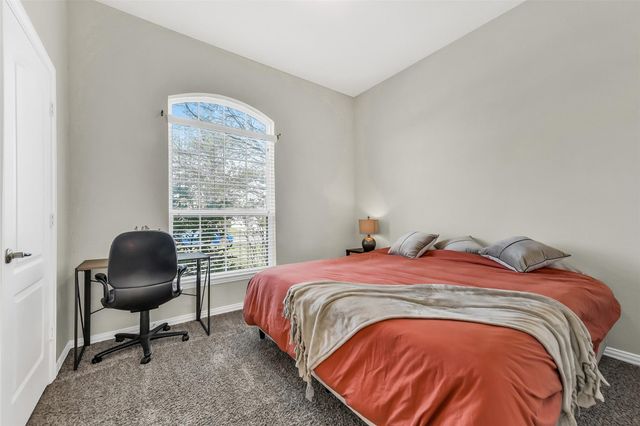 214 Brookwood Park Lane, Dickinson, TX 77539