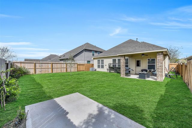 214 Brookwood Park Lane, Dickinson, TX 77539