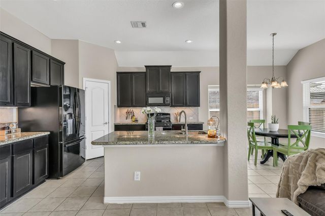 214 Brookwood Park Lane, Dickinson, TX 77539