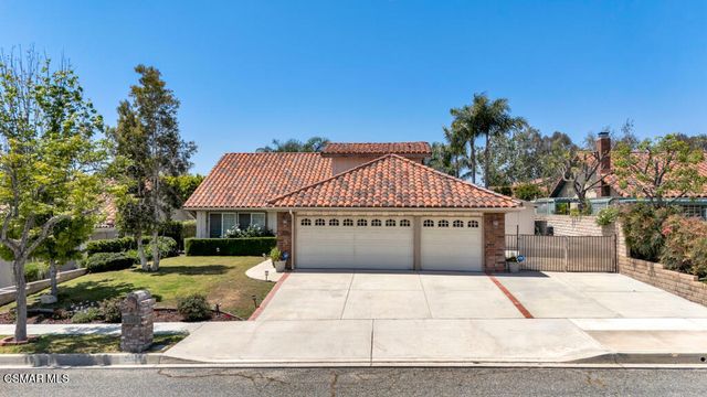 2863 Sapphire Avenue, Simi Valley, CA 93063