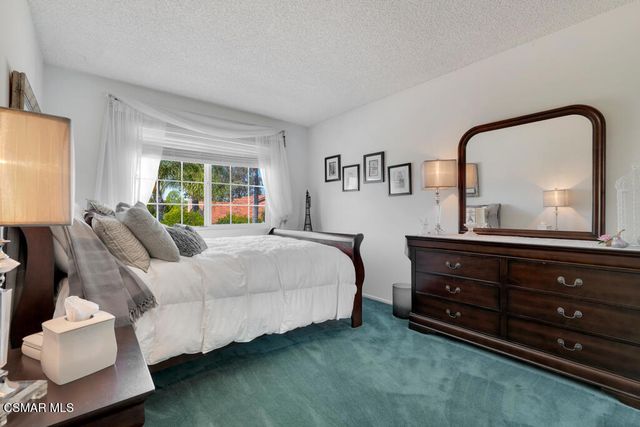 2863 Sapphire Avenue, Simi Valley, CA 93063