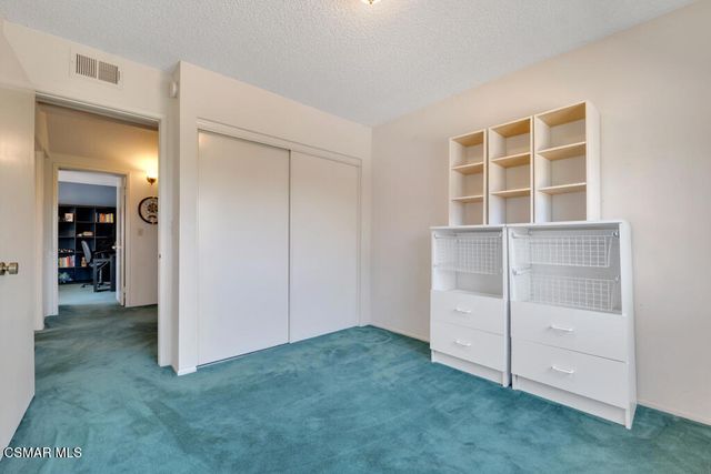 2863 Sapphire Avenue, Simi Valley, CA 93063