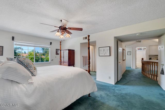 2863 Sapphire Avenue, Simi Valley, CA 93063