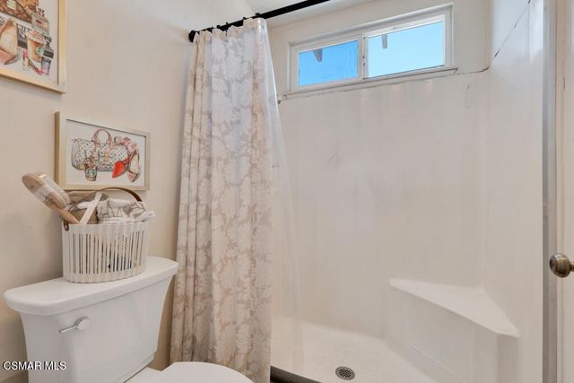 2863 Sapphire Avenue, Simi Valley, CA 93063