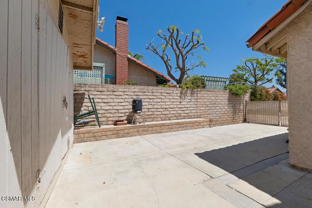 2863 Sapphire Avenue, Simi Valley, CA 93063
