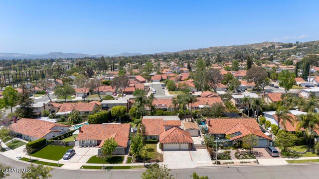 2863 Sapphire Avenue, Simi Valley, CA 93063
