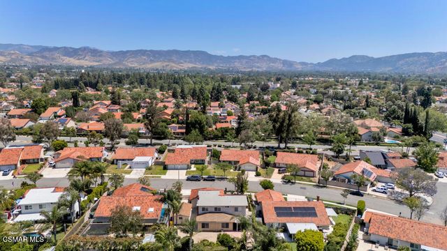 2863 Sapphire Avenue, Simi Valley, CA 93063
