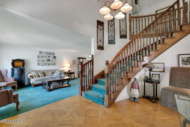 2863 Sapphire Avenue, Simi Valley, CA 93063