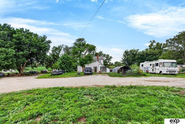 13611 S 84th Street, Papillion, NE 68046