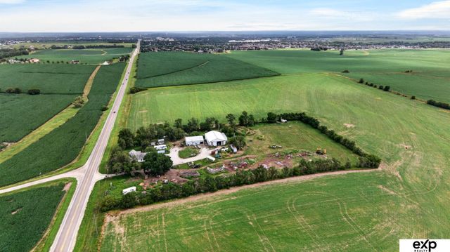 13611 S 84th Street, Papillion, NE 68046