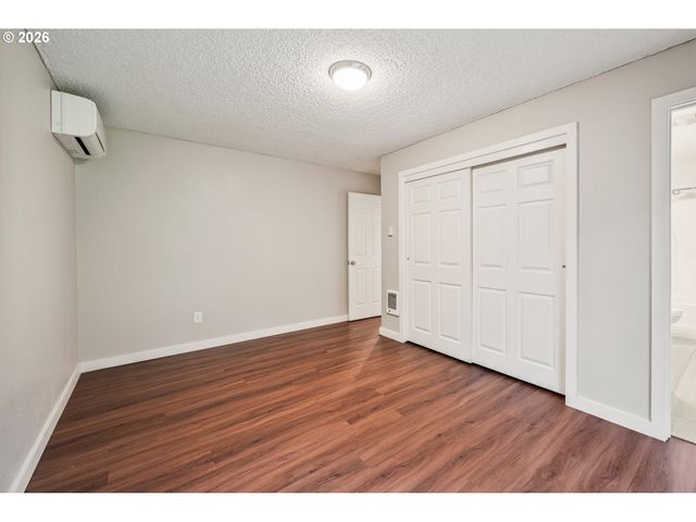 123 HARYU Rd, Longview, WA 98632