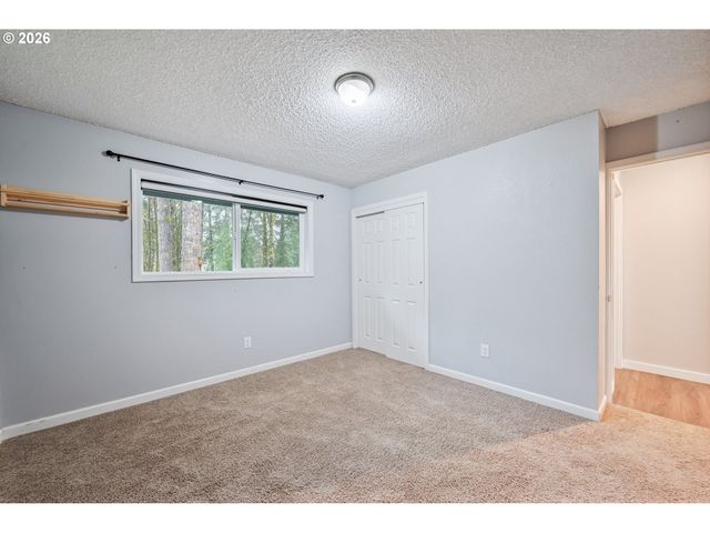 123 HARYU Rd, Longview, WA 98632