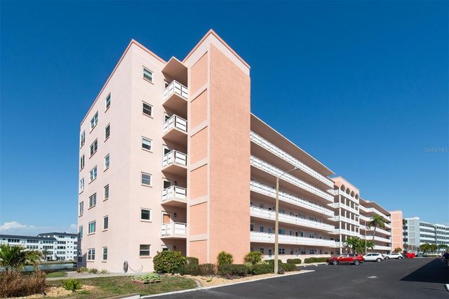 6025 SHORE BOULEVARD S 405, Gulfport, FL 33707