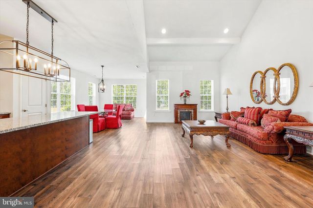 3780 DORCHESTER DR, Williamstown, NJ 08094
