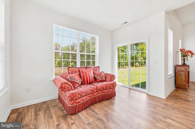 3780 DORCHESTER DR, Williamstown, NJ 08094