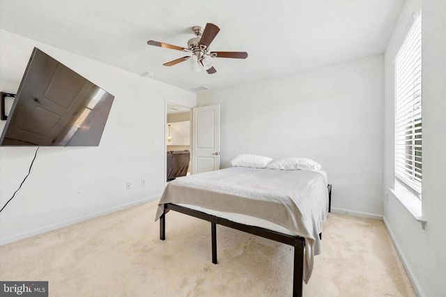 3780 DORCHESTER DR, Williamstown, NJ 08094