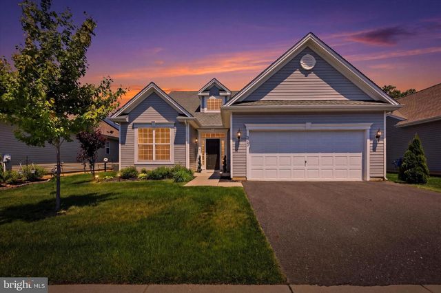 3780 DORCHESTER DR, Williamstown, NJ 08094
