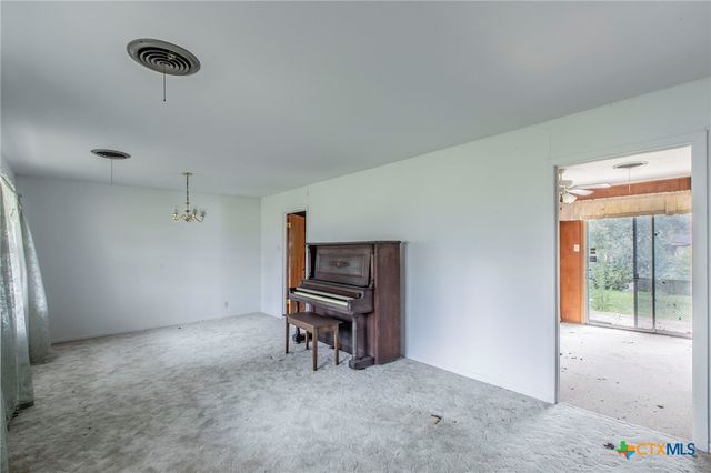 2616 W Avenue P, Temple, TX 76504