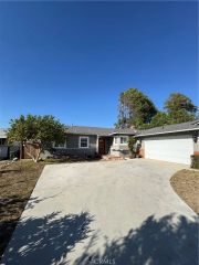 717 Richbrook, Claremont, CA 91711