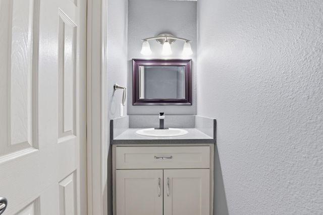 19706 Bluff Canyon Way, Katy, TX 77450