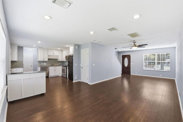 19706 Bluff Canyon Way, Katy, TX 77450