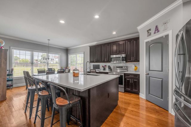 108 Dove Run Circle, Georgetown, KY 40324