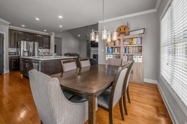 108 Dove Run Circle, Georgetown, KY 40324