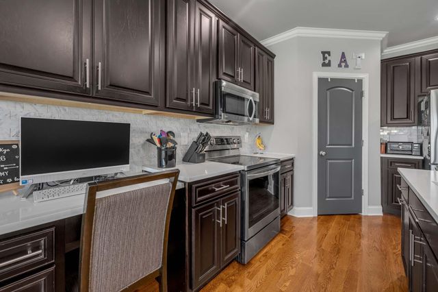 108 Dove Run Circle, Georgetown, KY 40324