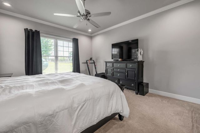 108 Dove Run Circle, Georgetown, KY 40324