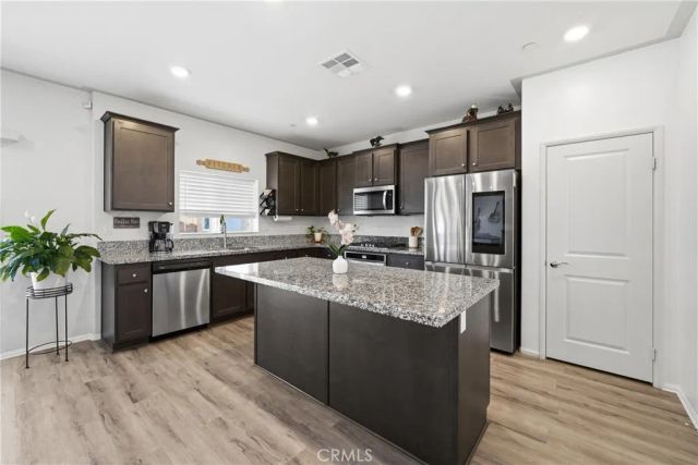 13070 Sierra Madre Court, Victorville, CA 92394