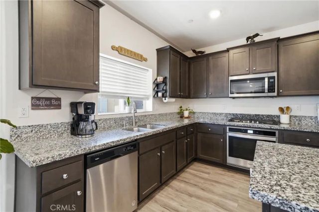 13070 Sierra Madre Court, Victorville, CA 92394